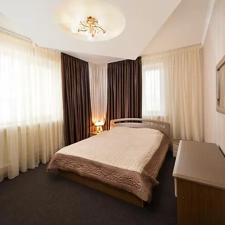 Hottey 2* Kijów